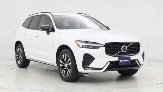 VOLVO XC60 2025 YV4M12RJ5S1092299 image