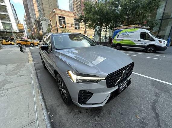 VOLVO XC60 2025 YV4M12RJ1S1152403 image VOLVO XC60 2025 YV4M12RJ1S1152403 image