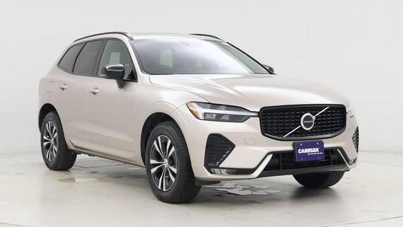 VOLVO XC60 2025 YV4M12RJ1S1093529 image VOLVO XC60 2025 YV4M12RJ1S1093529 image