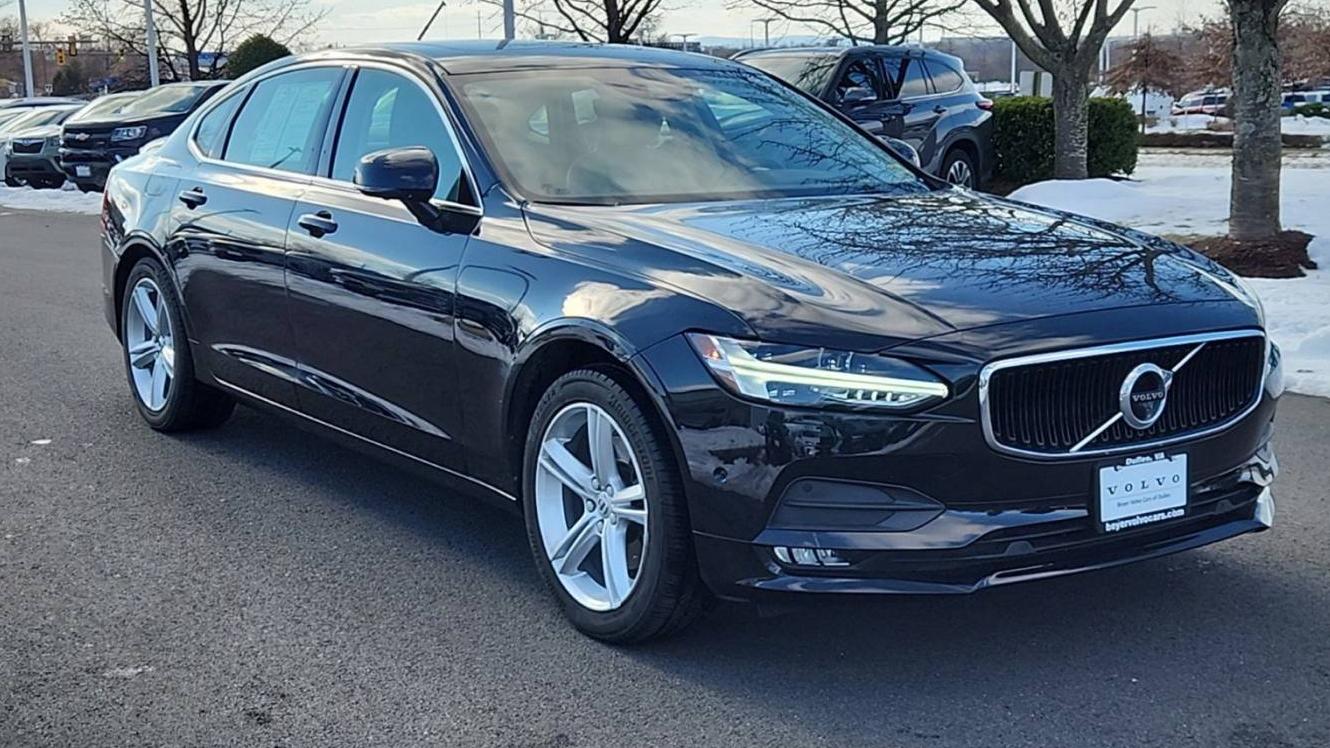 VOLVO S90 2018 LVY982MK3JP016797 image