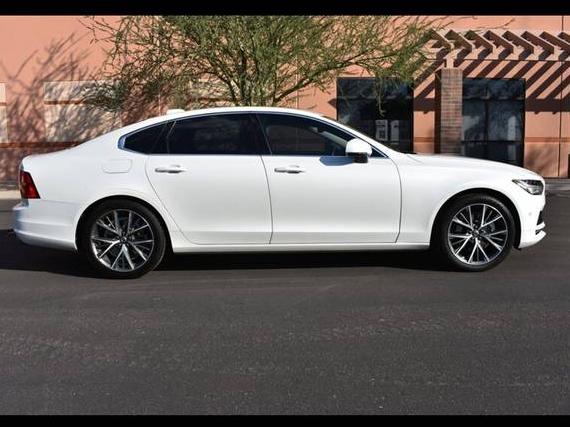 VOLVO S90 2017 YV1102AK6H1007843 image VOLVO S90 2017 YV1102AK6H1007843 image