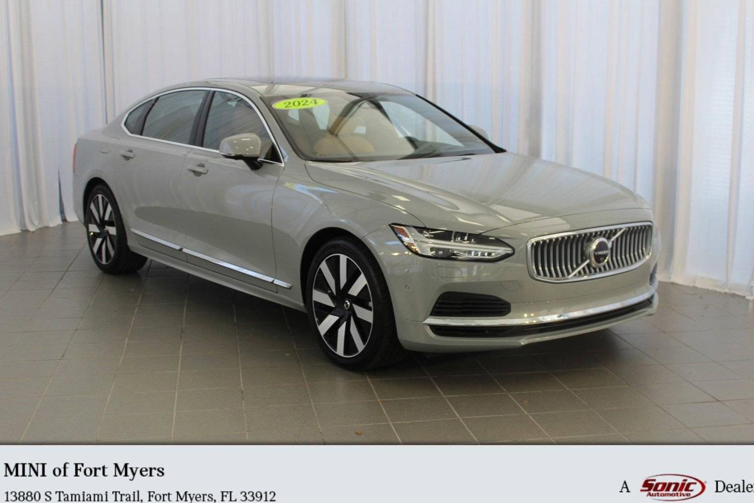 VOLVO S90 2024 LVYH60AF9RP410653 image