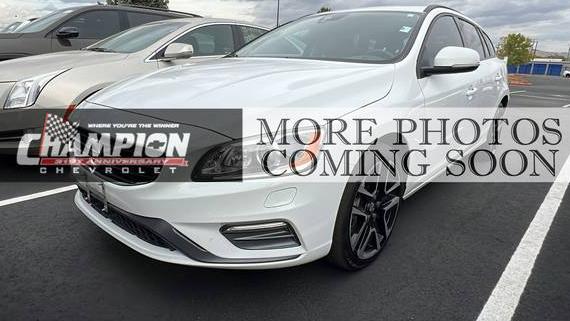 VOLVO V60 2018 YV140MSL3J2387224 image VOLVO V60 2018 YV140MSL3J2387224 image