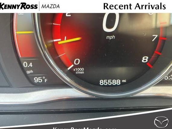 VOLVO V60 2018 YV140MSL0J2395491 image VOLVO V60 2018 YV140MSL0J2395491 image
