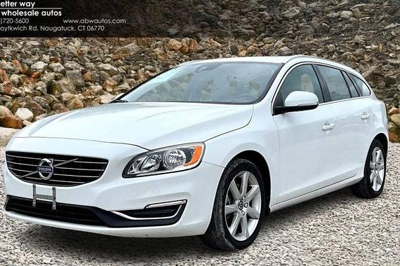 VOLVO V60 2017 YV140MEK5H1332793 image VOLVO V60 2017 YV140MEK5H1332793 image