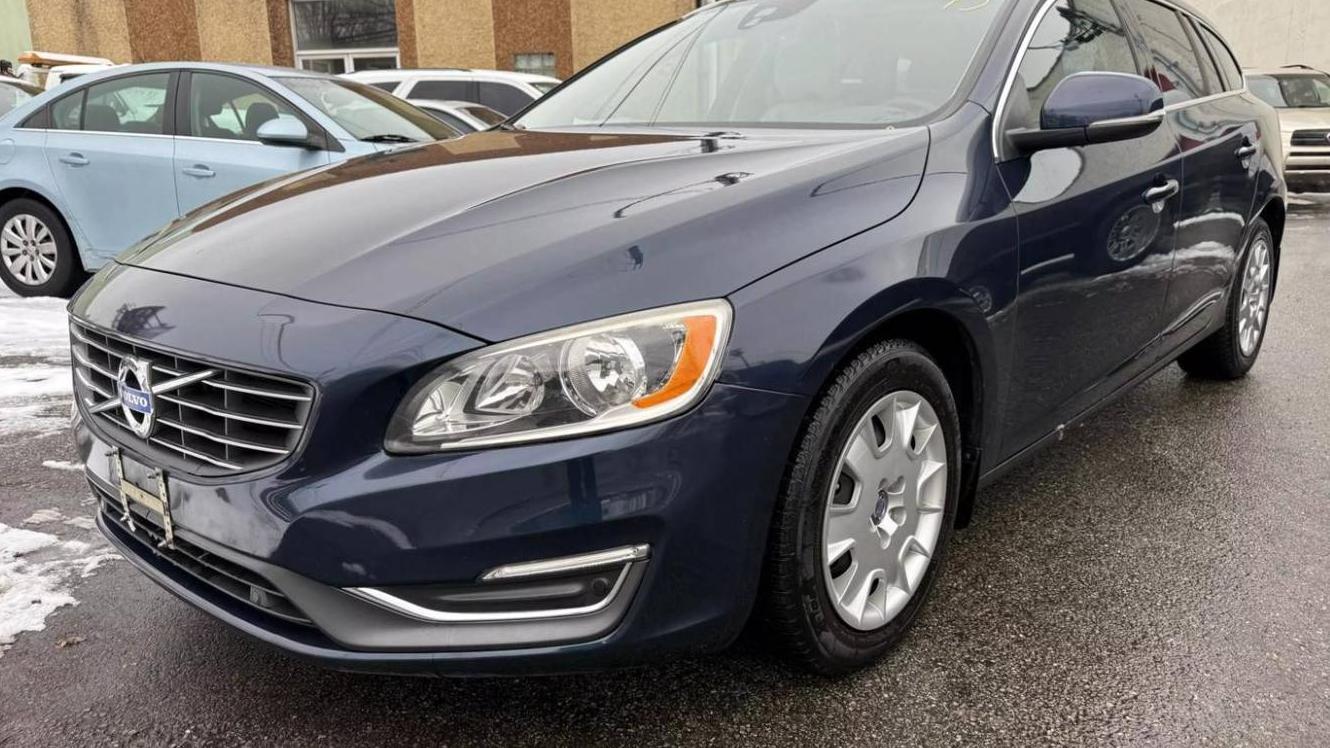 VOLVO V60 2015 YV126MECXF1209373 image