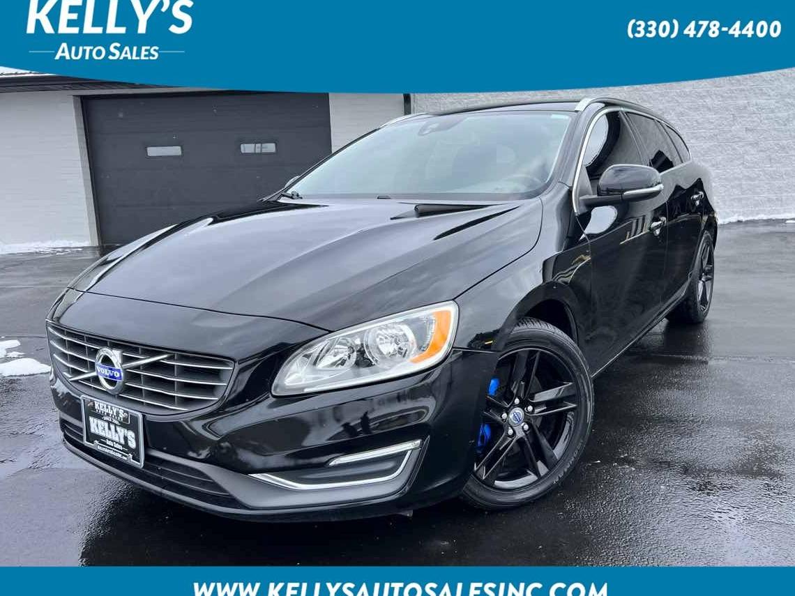 VOLVO V60 2015 YV1612SC6F1207077 image