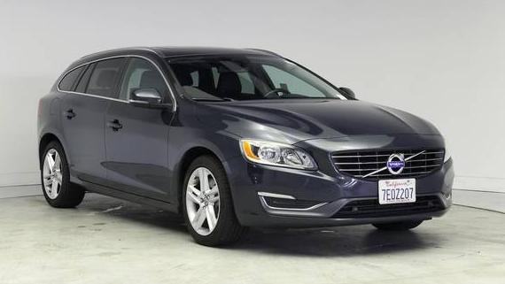 VOLVO V60 2015 YV1612SD7F1193943 image