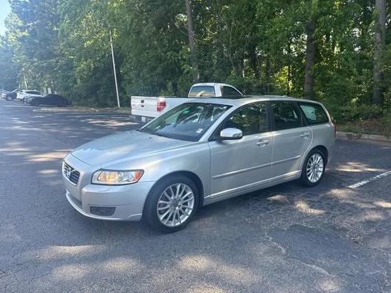 VOLVO V50 2011 YV1672MW5B2612261 image