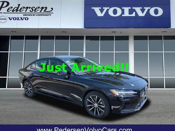 VOLVO S60 2023 7JRH60FL7PG238479 image