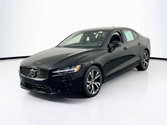 VOLVO S60 2023 7JRL12FV4PG227431 image
