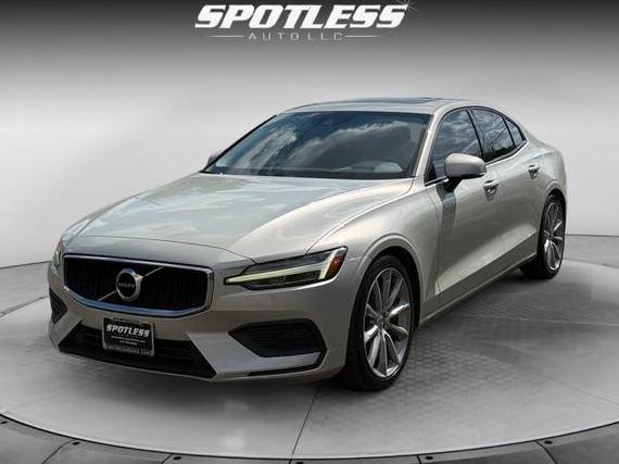 VOLVO S60 2019 7JR102FK0KG012508 image VOLVO S60 2019 7JR102FK0KG012508 image