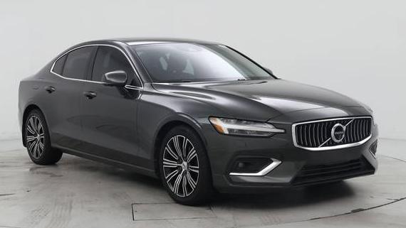 VOLVO S60 2019 7JRA22TL3KG011098 image