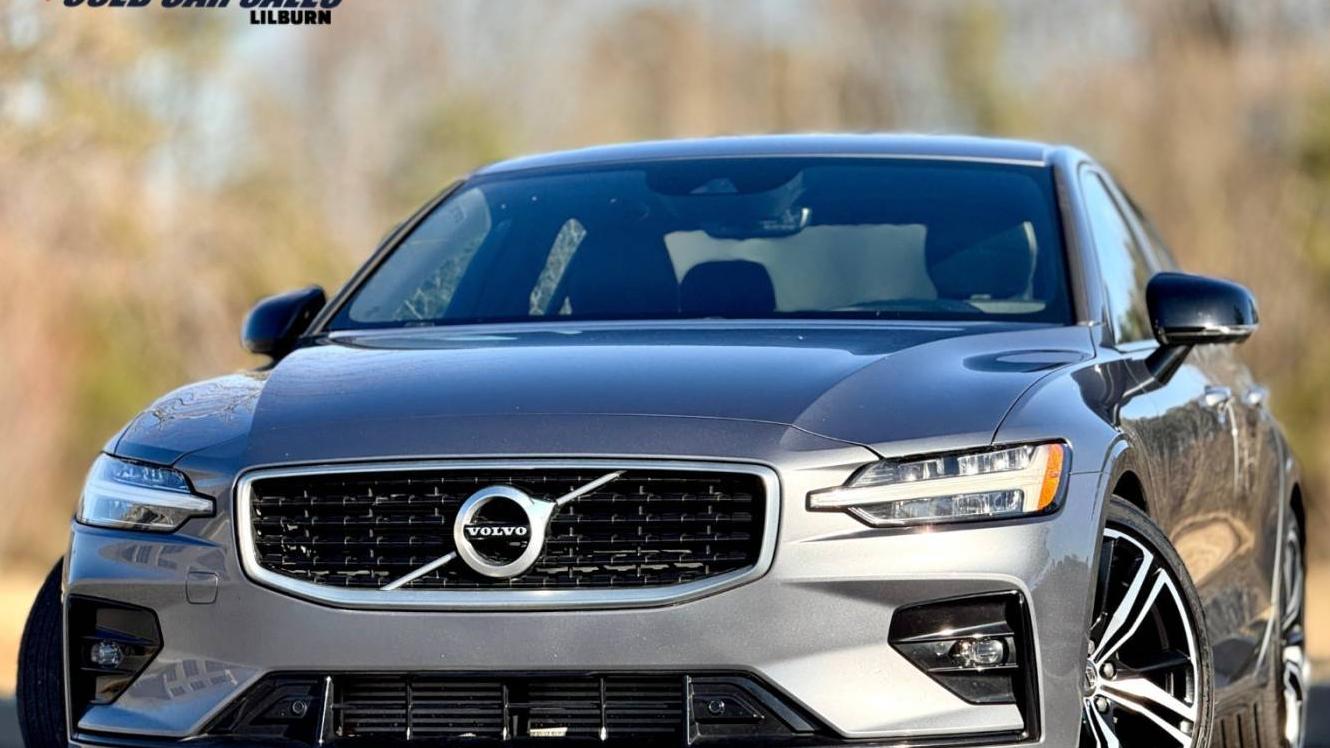 VOLVO S60 2019 7JR102FM5KG015311 image