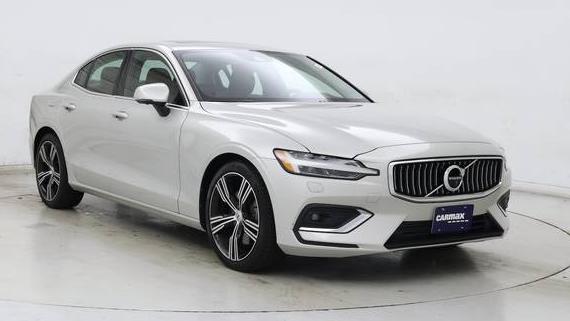 VOLVO S60 2019 7JRA22TL7KG002145 image