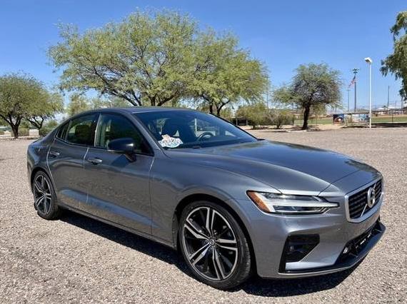 VOLVO S60 2019 7JR102FM9KG015439 image VOLVO S60 2019 7JR102FM9KG015439 image