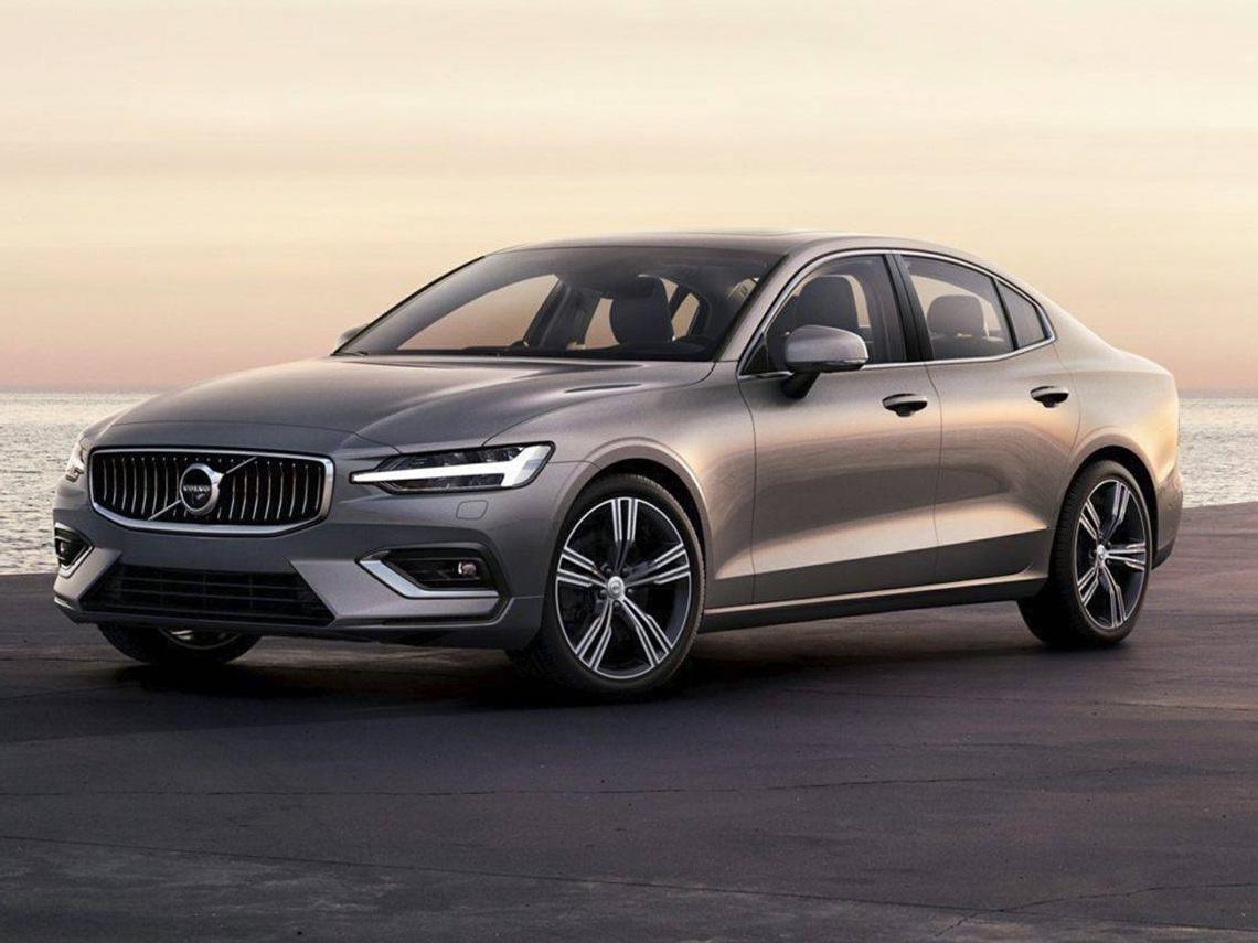 VOLVO S60 2019 7JR102FL3KG017937 image