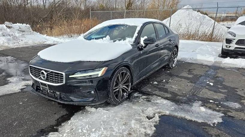 VOLVO S60 2019 7JRA22TM9KG005881 image