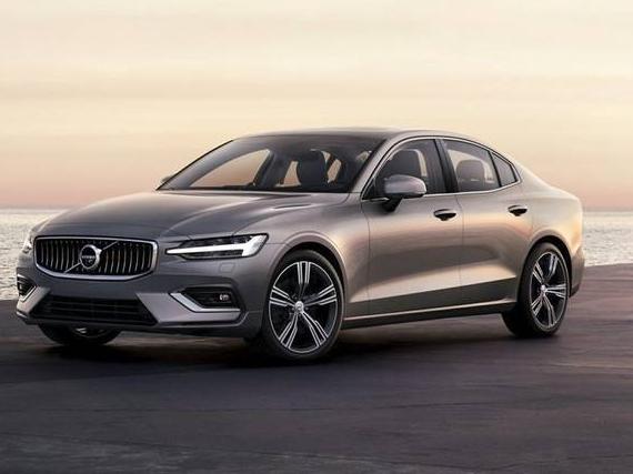 VOLVO S60 2019 7JRA22TL2KG016874 image