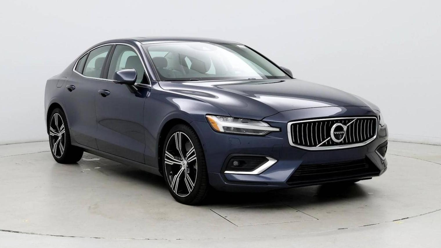 VOLVO S60 2019 7JRA22TL2KG000545 image