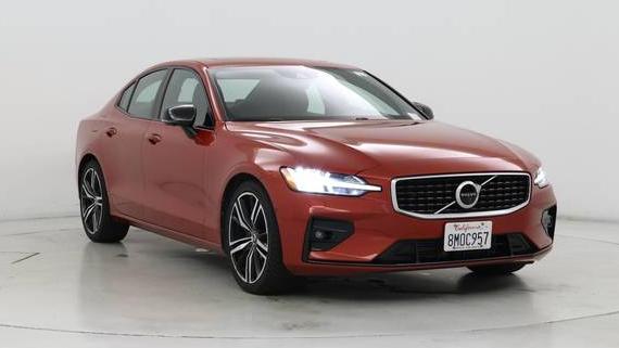 VOLVO S60 2019 7JR102FM2KG012995 image