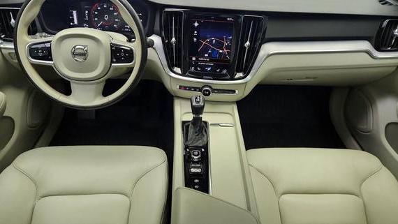 VOLVO S60 2019 7JR102FK7KG007550 image