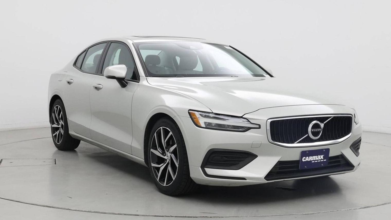 VOLVO S60 2019 7JR102FK9KG003130 image