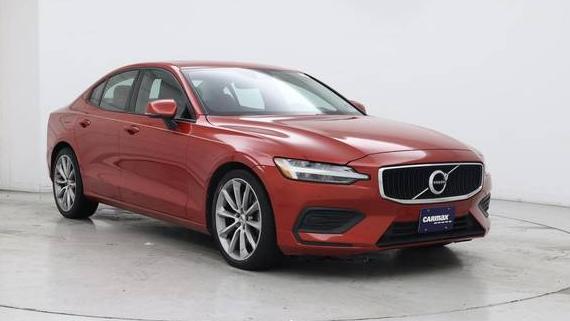 VOLVO S60 2019 7JRA22TK3KG001453 image