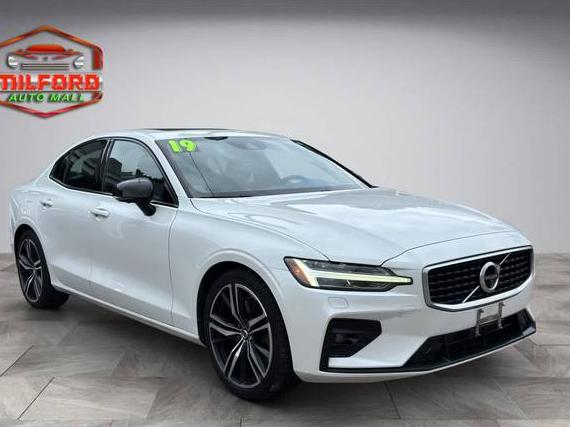 VOLVO S60 2019 7JRA22TM2KG012431 image