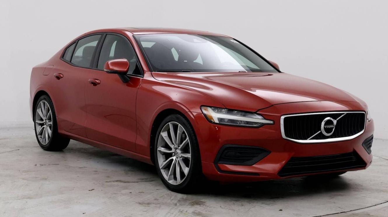 VOLVO S60 2019 7JR102FK4KG005139 image