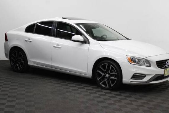 VOLVO S60 2018 YV126MFL0J2454040 image VOLVO S60 2018 YV126MFL0J2454040 image