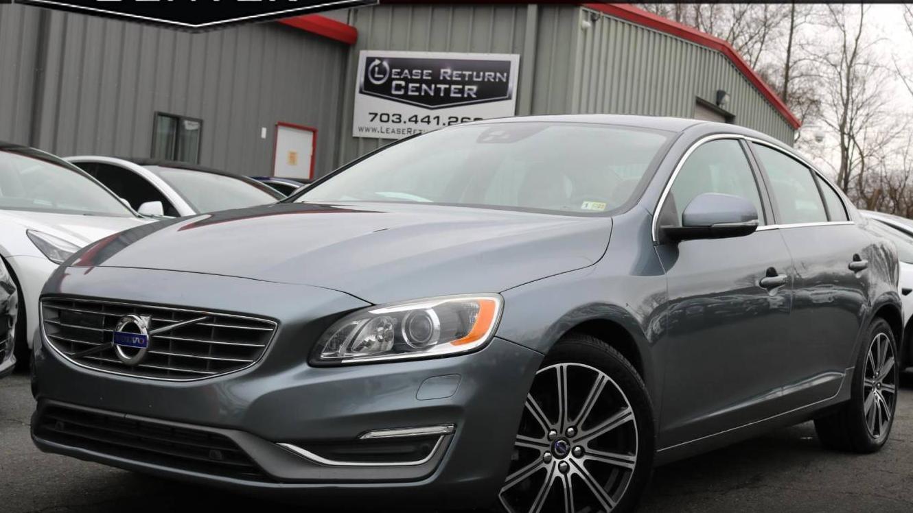 VOLVO S60 2018 LYV402TM4JB177327 image