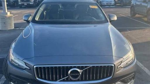 VOLVO S60 2021 7JR102FL3MG118639 image