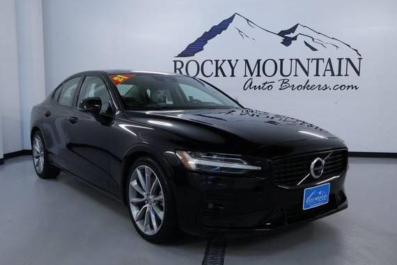 VOLVO S60 2021 7JR102TZ3MG118360 image VOLVO S60 2021 7JR102TZ3MG118360 image