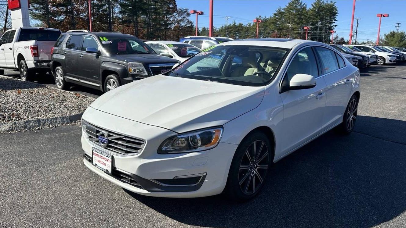 VOLVO S60 2017 LYV402TM4HB130924 image