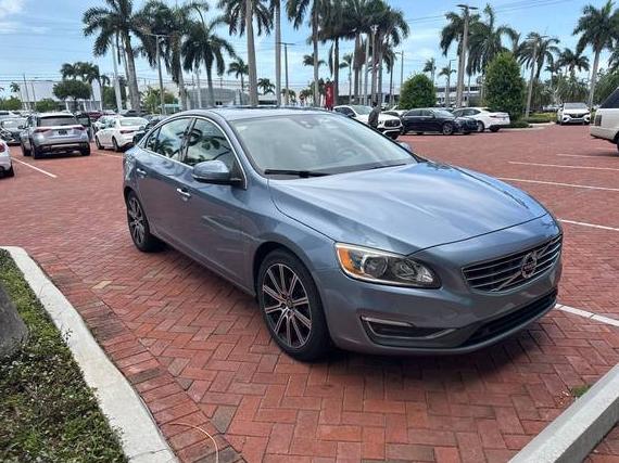 VOLVO S60 2017 LYV402HK0HB126330 image