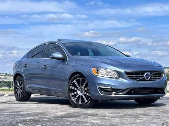VOLVO S60 2017 LYV402TK2HB137594 image