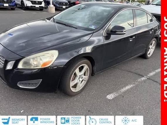 VOLVO S60 2012 YV1622FS8C2037194 image