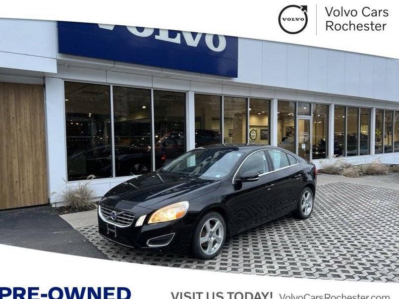 VOLVO S60 2012 YV1622FS2C2124766 image