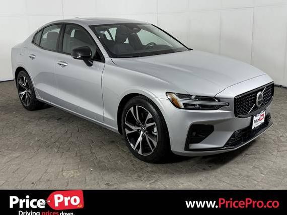 VOLVO S60 2024 7JRL12FK7RG320274 image