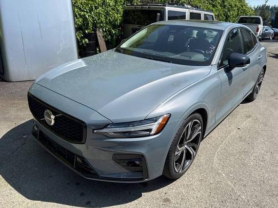 VOLVO S60 2024 7JRL12TK2RG324902 image