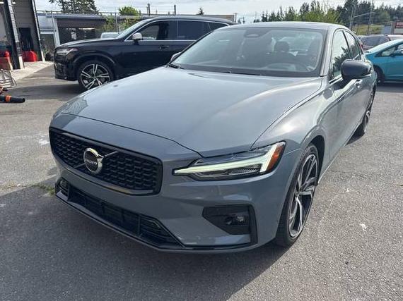 VOLVO S60 2024 7JRL12TKXRG323867 image