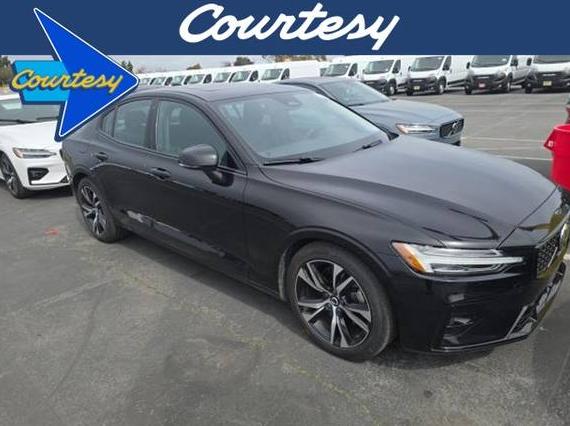 VOLVO S60 2024 7JRL12FK8RG326679 image