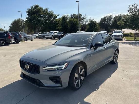 VOLVO S60 2024 7JRH60FL6RG290320 image