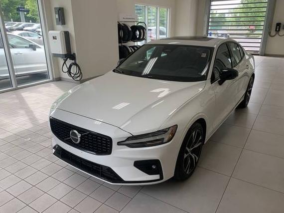 VOLVO S60 2024 7JRL12FK7RG323174 image VOLVO S60 2024 7JRL12FK7RG323174 image