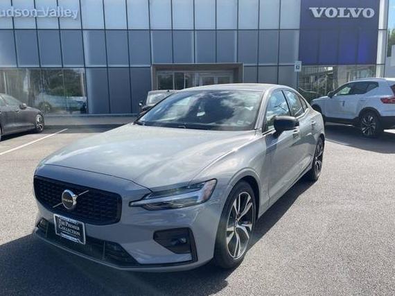 VOLVO S60 2024 7JRL12FK3RG322880 image