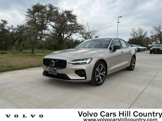 VOLVO S60 2024 7JRL12TL2RG305386 image