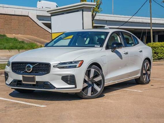 VOLVO S60 2024 7JRH60FH4RG307045 image