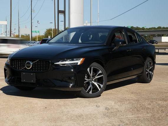 VOLVO S60 2024 7JRL12FK3RG323852 image