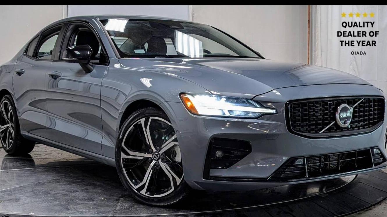 VOLVO S60 2024 7JRL12TL3RG317370 image